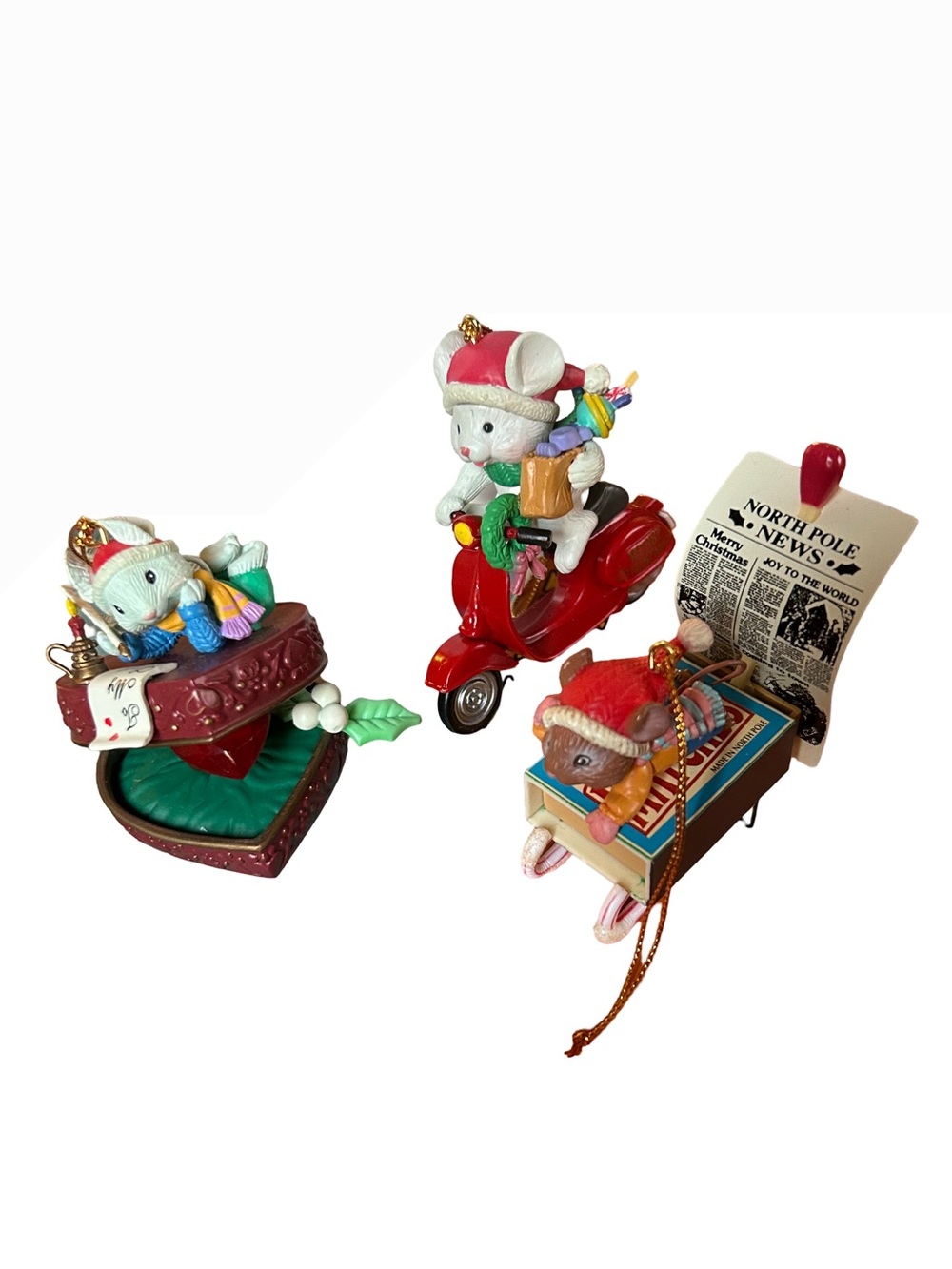 Lustre Fame 1990s Christmas Ornaments